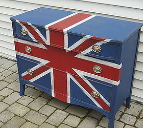 union jack dresser makeover, painted furniture, Refinished this plain jane dresser is now a focal point for travel inspired bedroom