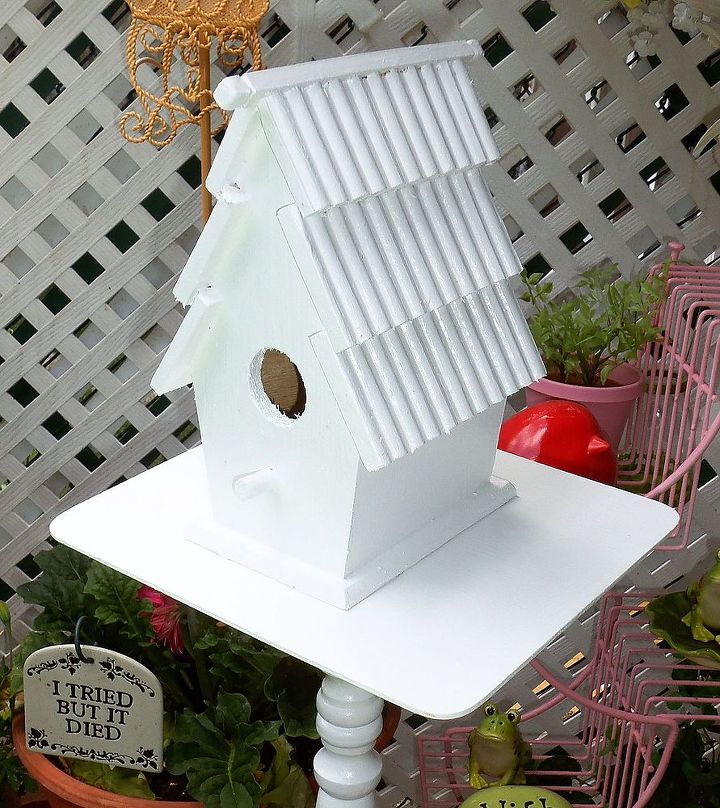 a few projects, outdoor living, repurposing upcycling, I added a Bird house to each piece