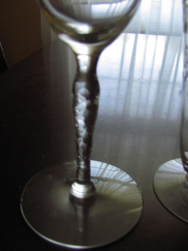 can anyone identify this stemware i have had it for years, Crystal stemware detail of stem