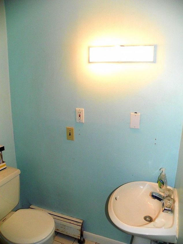 projeto de quarto reformado, Banheiro pequeno antes de refeito