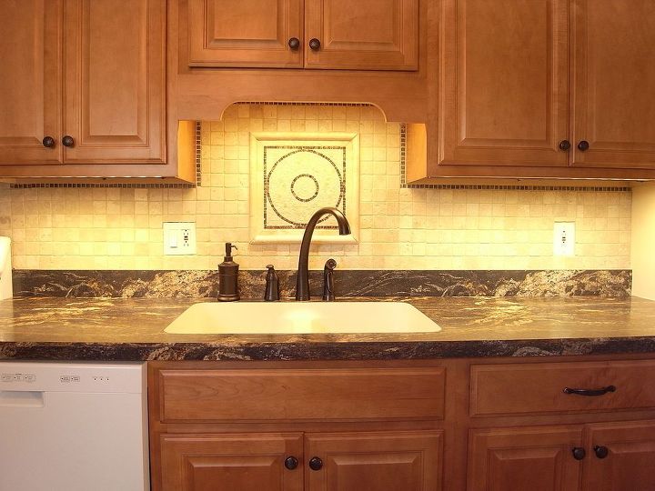 kitchen lighting makeover before after, home decor, kitchen design, lighting, What a difference light can make