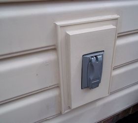 size q finger Sealing  siding vinyl block  mounting around a Hometalk