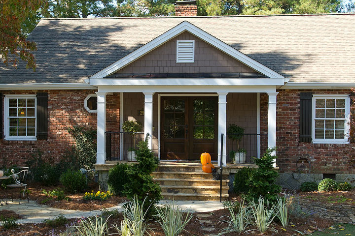 we are posting another quiz to see what differences you notice between the two, curb appeal, AFTER