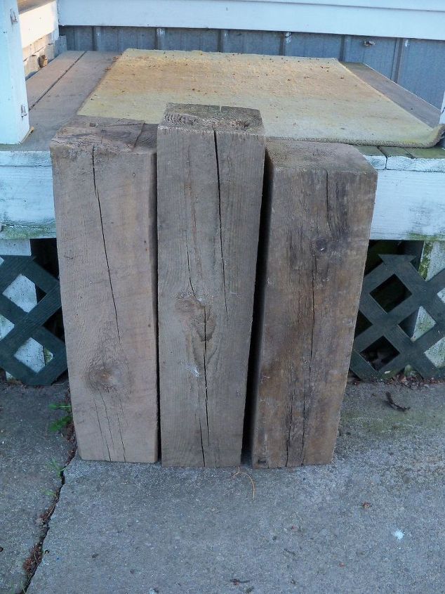 el asiento de exterior que hice para acompaar los cojines sper bonitos encontrados, cortar maderas de jard n para los brazos