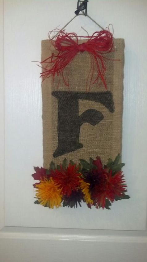 fall burlap project, crafts, Quick and easy burlap project Black marker ribbon and hot glue on some fall flowers