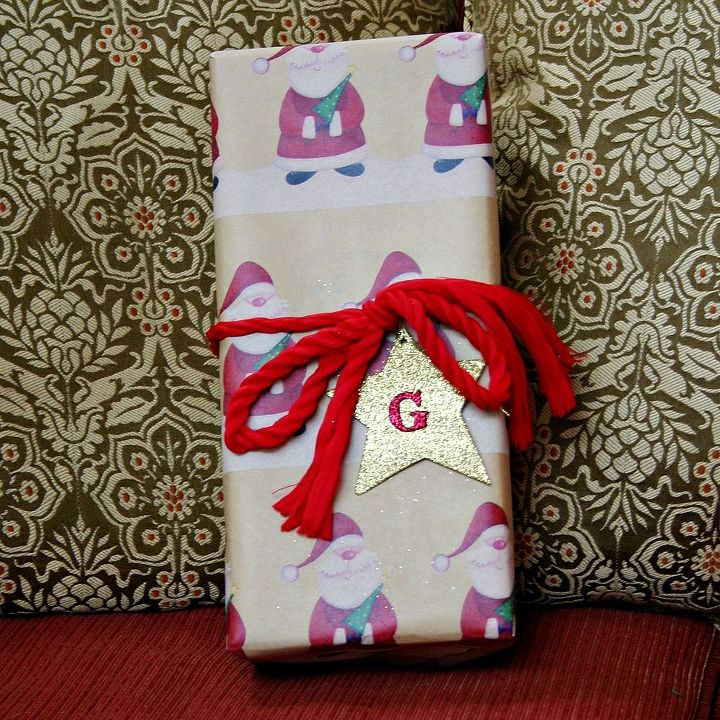 kill two bird with one stone throw a holiday gift wrapping party, crafts