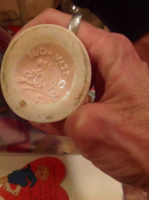 help again, home decor, repurposing upcycling, What is this name In 25 years I cannot read it Thanks