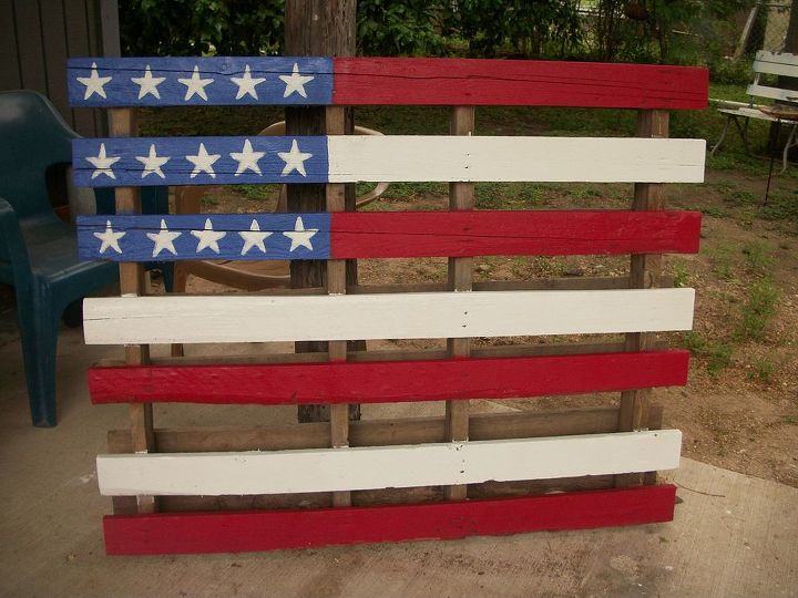 flag pallet, painting, pallet, repurposing upcycling, Flag made from pallet