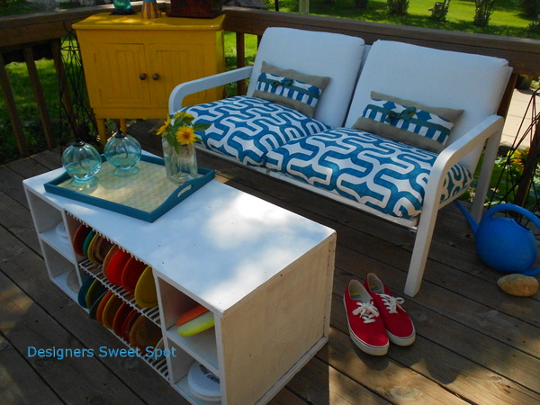 chalk painted bench, chalk paint, outdoor furniture, painted furniture