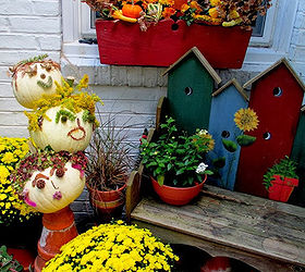 fall and halloween inspiration round up from the garden charmers, gardening, halloween decorations, repurposing upcycling, seasonal holiday d cor, wreaths, Barb Rosen shares indoor and out door decor