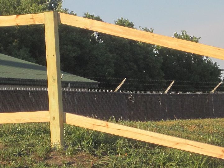 tips for building a fence, diy, fences, how to, woodworking projects, Once the posts have dried attach your cross beams to the posts