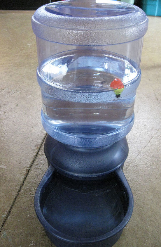 keep the water level in check in your pet waterers, pets animals, Small bobber dropped into the jug lets you see the water level at a glance