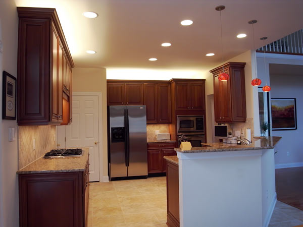 before after light layers in a kitchen, kitchen design, lighting, Finally some microfluorescent fixtures above the cabinets make that ceiling look higher and add to the general light level in the room
