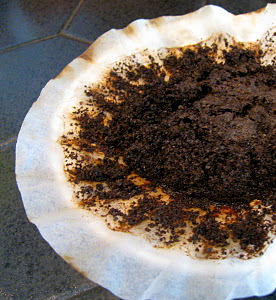 use your old coffee grounds in the garden, gardening, homesteading