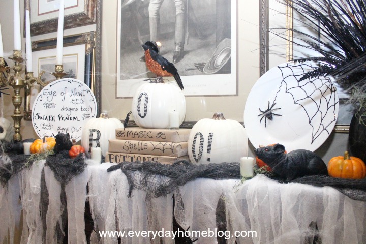 create your own halloween plates for 2, crafts, halloween decorations, seasonal holiday decor, The white plates and black designs stayed true to the black and white color scheme