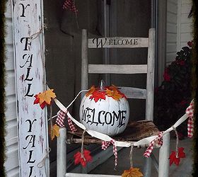 i have crafted some fun d cor for my front porch come take a look, curb appeal, repurposing upcycling, seasonal holiday decor, wreaths, Just a bit of fall love to kick off the season