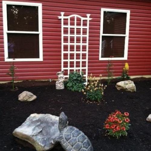 landscaping, flowers, gardening, Love the vinyl trellis that the Japenese Hydrangia will grow on