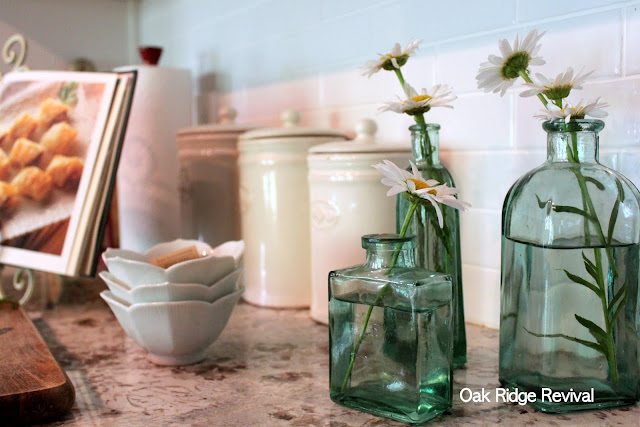 kitchen remodel, home decor, kitchen backsplash, kitchen design, kitchen island, thrifted jars