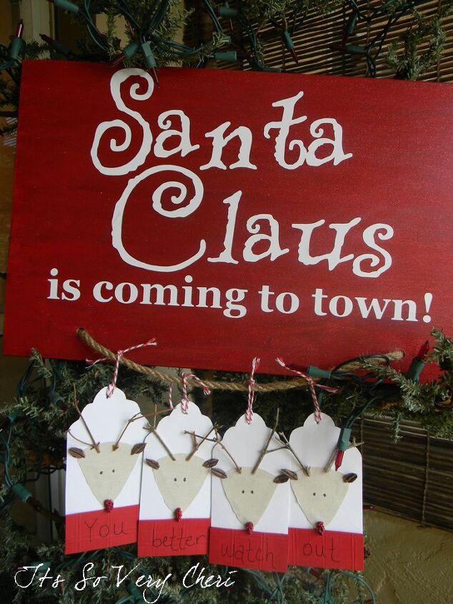 rudolph tags, crafts, seasonal holiday decor, Santa Claus is Coming to Town