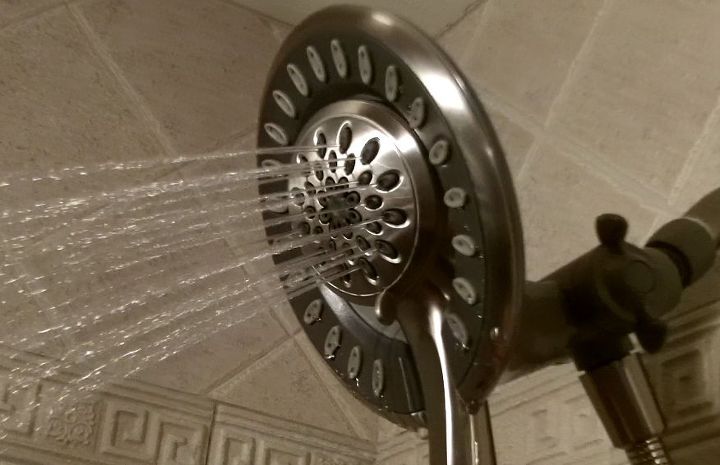 duchas in2ition de delta una actualizacin fcil y refrescante para los baos