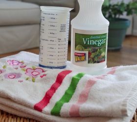 remove mildew smell from towels, cleaning tips, Wash load with 2 cups vinegar Wash again as normal Dry thoroughly Now my towels smell clean and fresh