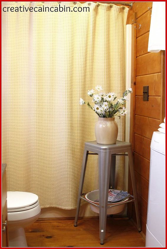 vintage hankies make a cute curtain for the guest bath, home decor