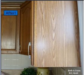 quick oak cabinet fix with tiny budget, home maintenance repairs, kitchen cabinets, woodworking projects, Another Beth Susie Realtor Quick Fix Little Details Make a BIG Difference Good Luck with YOUR Home Projects Check Out BethandSusie com for more REALTOR Quick Fixes