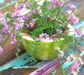 watermelon vase, flowers, gardening, Chippy painted table with a watermelon rind filled with lavender and hot pink flowers