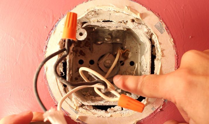 get your bathroom light fixtures back to the future, bathroom ideas, diy, how to, lighting, Step 4 Take a picture of the wiring then remove the old light