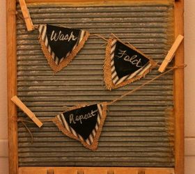 diy laundry room vintage washboard art vintagedecor, chalkboard paint, crafts, repurposing upcycling, wreaths, Here s an easy Diy Washboard Art for your Laundry Room