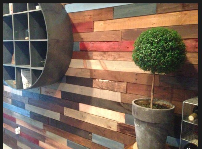 pallet wall reclaimed wood