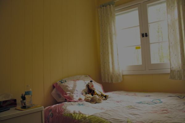cottage diy headboard for a little girls room, bedroom ideas, home decor, bedroom before