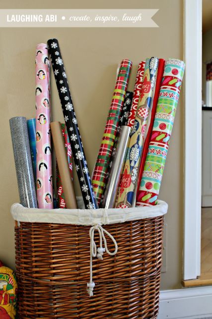 12 days of easy christmas decorating put wrapping paper on display, christmas decorations, seasonal holiday decor