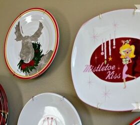 12 days of easy christmas decorating christmas plate wall, seasonal holiday d cor