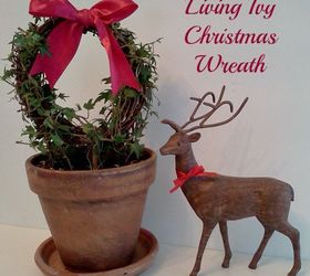 living ivy christmas wreath, christmas decorations, crafts, seasonal holiday decor, wreaths