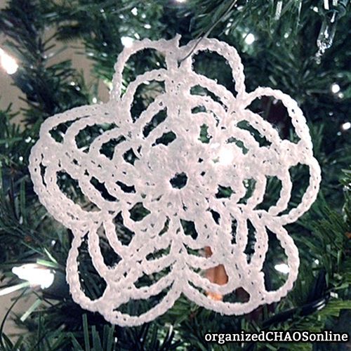 5 crochet snowflake glitter ornaments instructions on blog, seasonal holiday d cor