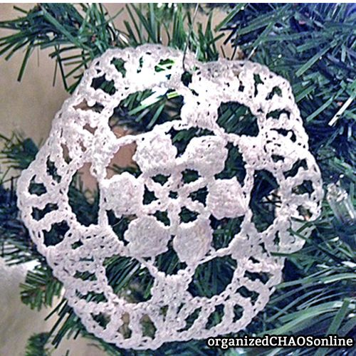 5 crochet snowflake glitter ornaments instructions on blog, seasonal holiday d cor