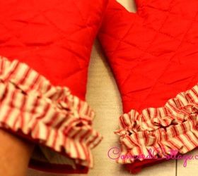 1 store oven mitts pot holders with ruffles, crafts, kitchen design, seasonal holiday decor, valentines day ideas
