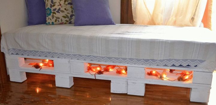 pallet sofa bed easy diy, diy, outdoor furniture, painted furniture, pallet, shabby chic, woodworking projects