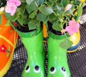 rainboot garden, flowers, gardening, outdoor living, repurposing upcycling