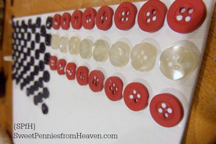 4th of july button art american flag craft and decor, crafts, patriotic decor ideas, seasonal holiday decor