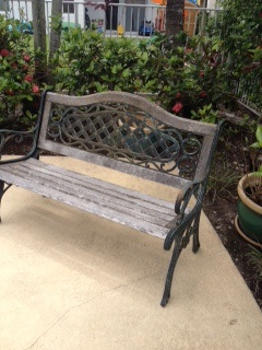 q how to paint and protect an old bench, painted furniture