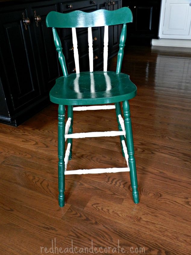 rustic patriotic stool makeover, painted furniture, patriotic decor ideas, rustic furniture, seasonal holiday decor