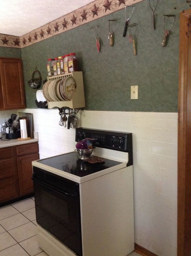 q small u shaped kitchen i need help please to make it more functional, kitchen cabinets, kitchen design, Pick moved the stove here trying for inspiration normally vintage cabinet is here