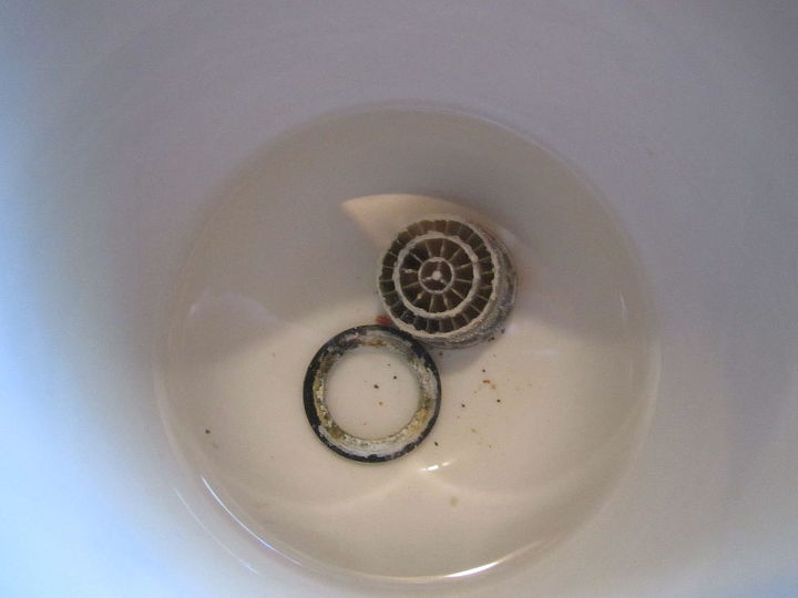 Kitchen Faucet Aerator Removing Crusted On Calcium Preventing
