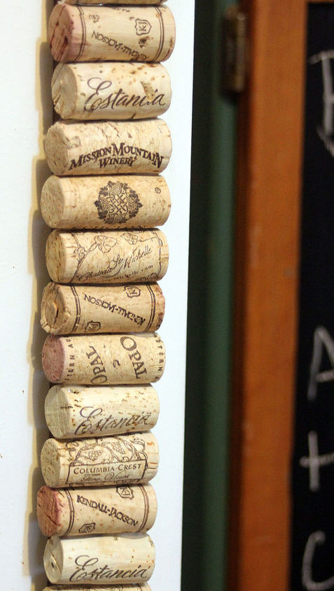how to make a wine cork board, crafts, home decor, repurposing upcycling