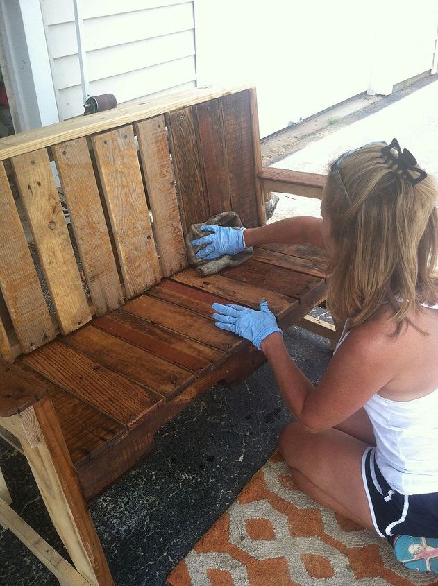 Pallet Wood Bench | Hometalk