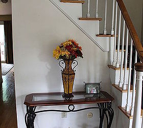 q entryway foyer decor ideas, foyer, home decor, I love this table just not sure I have the right decor to accent it