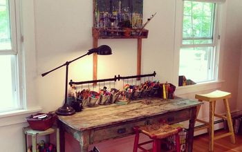 Repurposed Art Studio in Family Room of Wisconsin Farmhouse