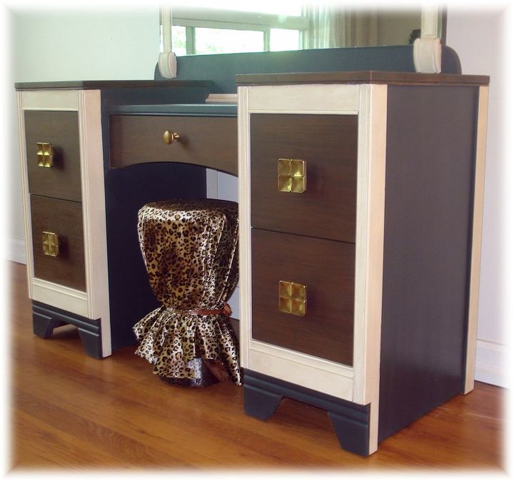 Vintage 1950 Vanity Revival Hometalk Vanity Revival Vintage Upcycle Bedroom Ideas Go Green Home Decor Painted Furniture